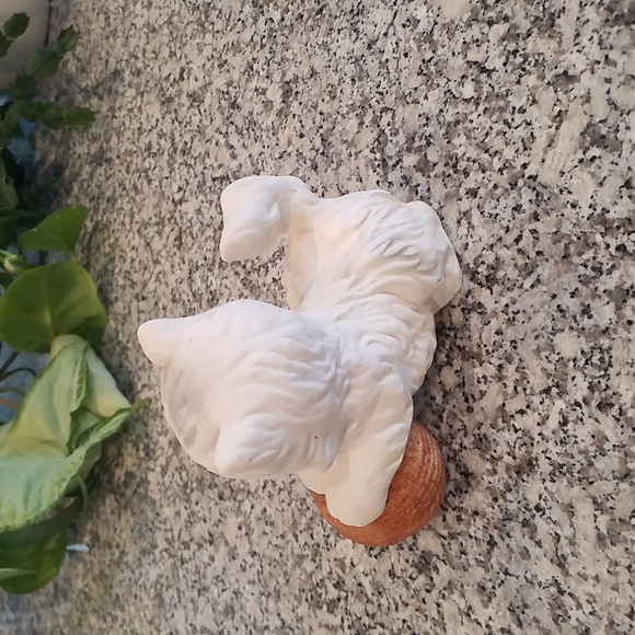 1950's MCM Playful White & Gray Kitten With Yarn Ceramic Figurine - Picture 2 of 8